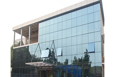 集裝箱做的辦公樓，辦公環(huán)境美美的！